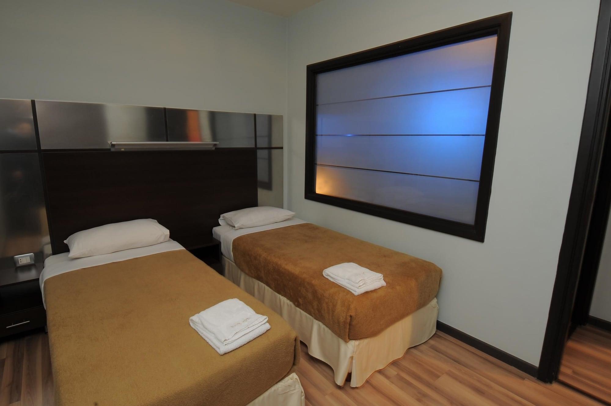 Suite Hotel Chrome - Beirut Eksteriør billede